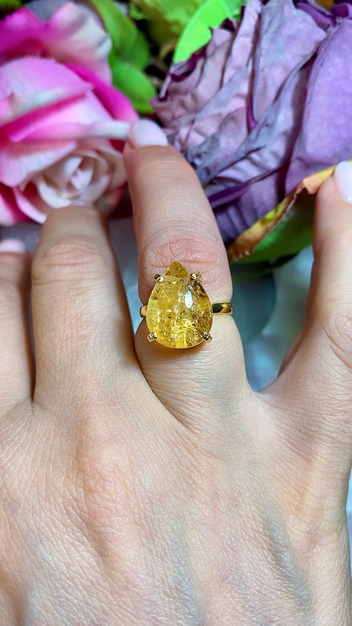 Bague Jonquille Pierre Cabochon Teardrop en Citrine