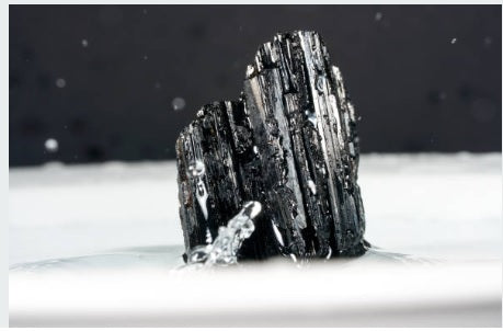 LA TOURMALINE NOIRE