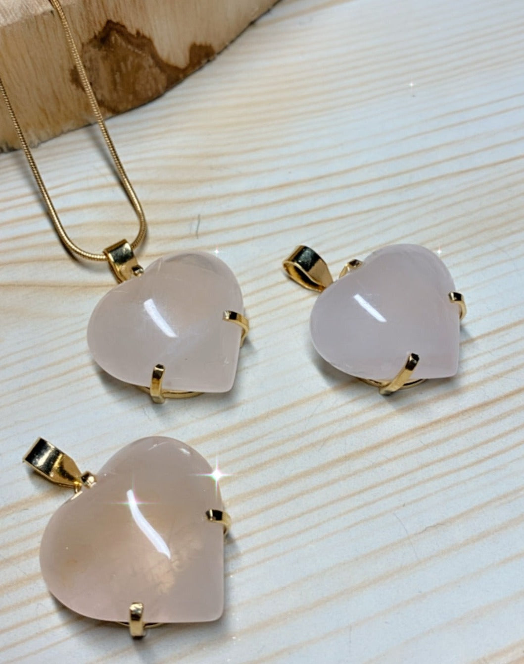 Pendentif Cabochon Cœur D’amour en Pierre Rose Quartz