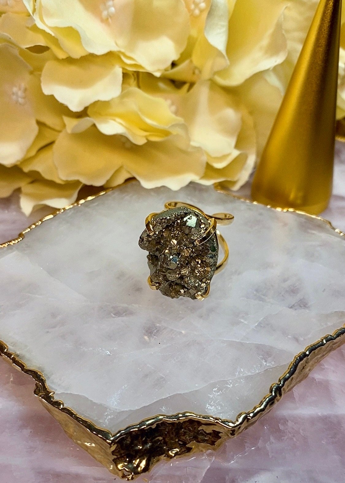 Bague Glamour en Pierre Pyrite Brute Arc (Medium size)
