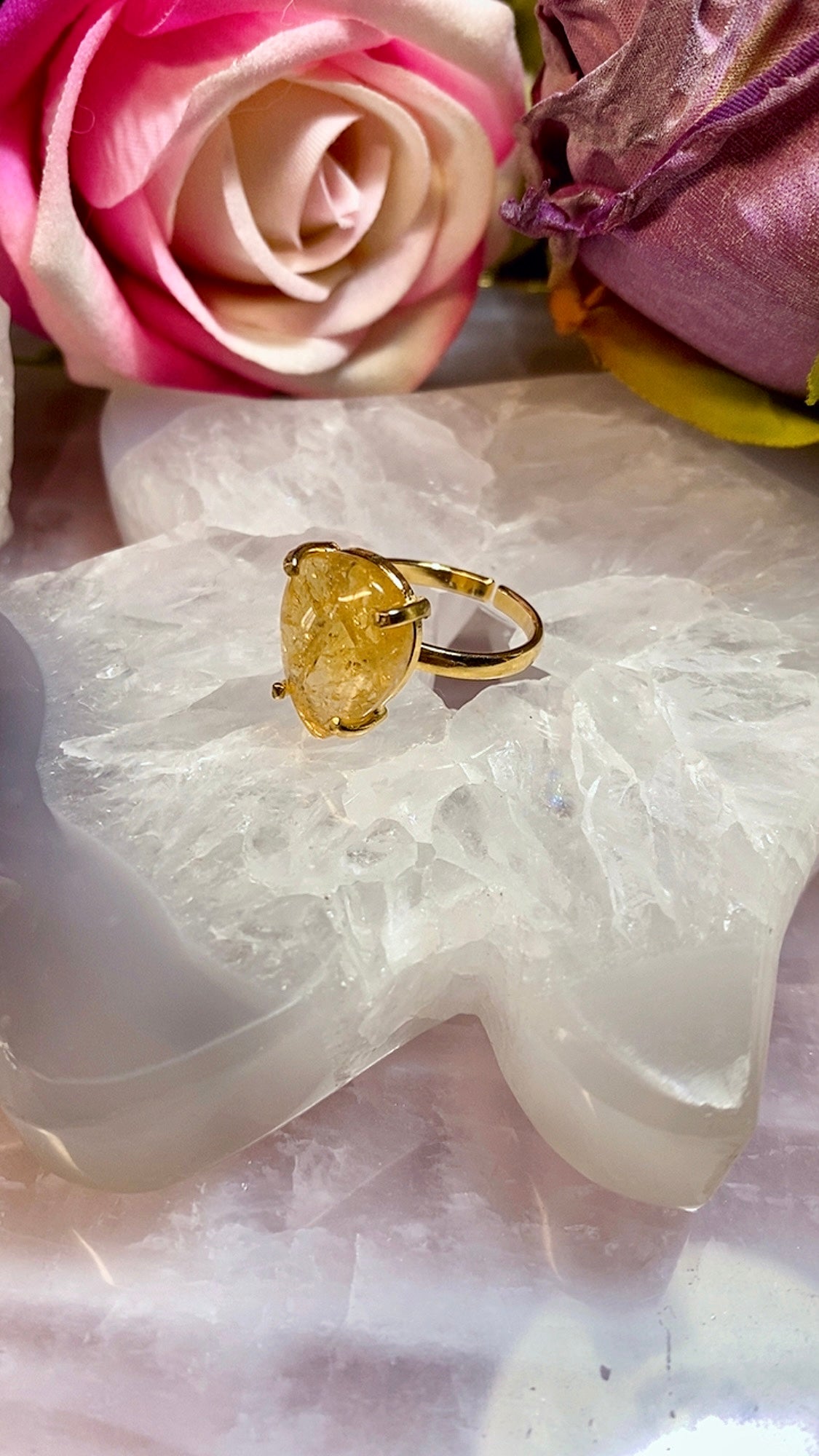 Bague Jonquille Pierre Cabochon Teardrop en Citrine