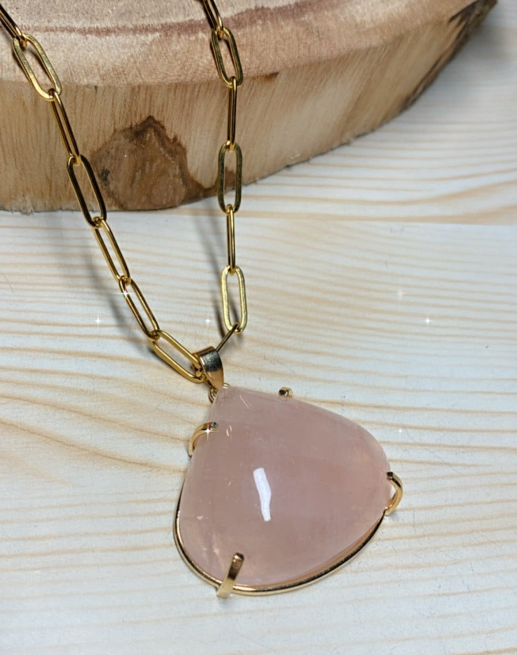 Pendentif Cabochon Amour Free en Pierre Rose Quartz